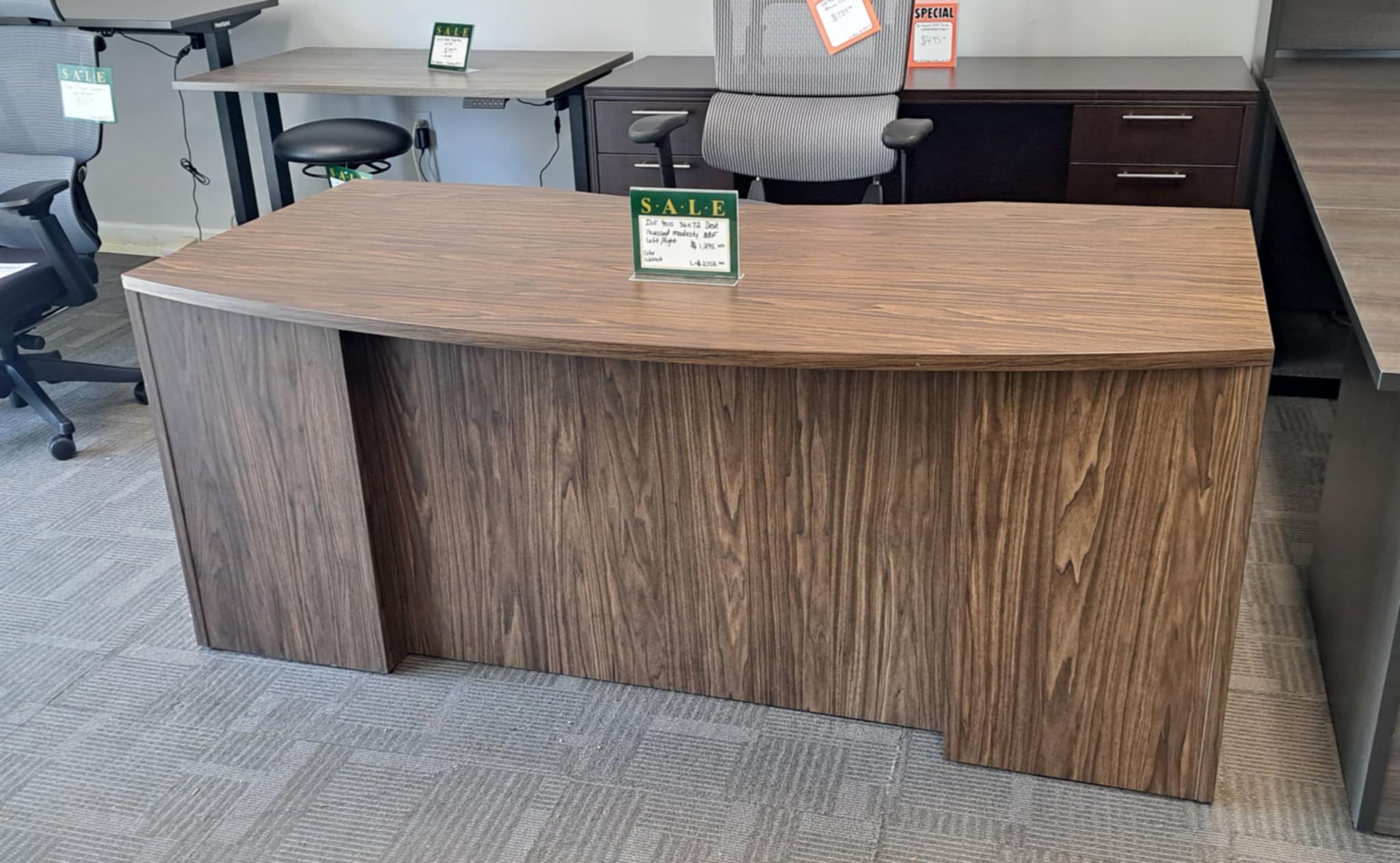 IOF 9010 36X72 RECESSED MODESTY DESK - WALNUT