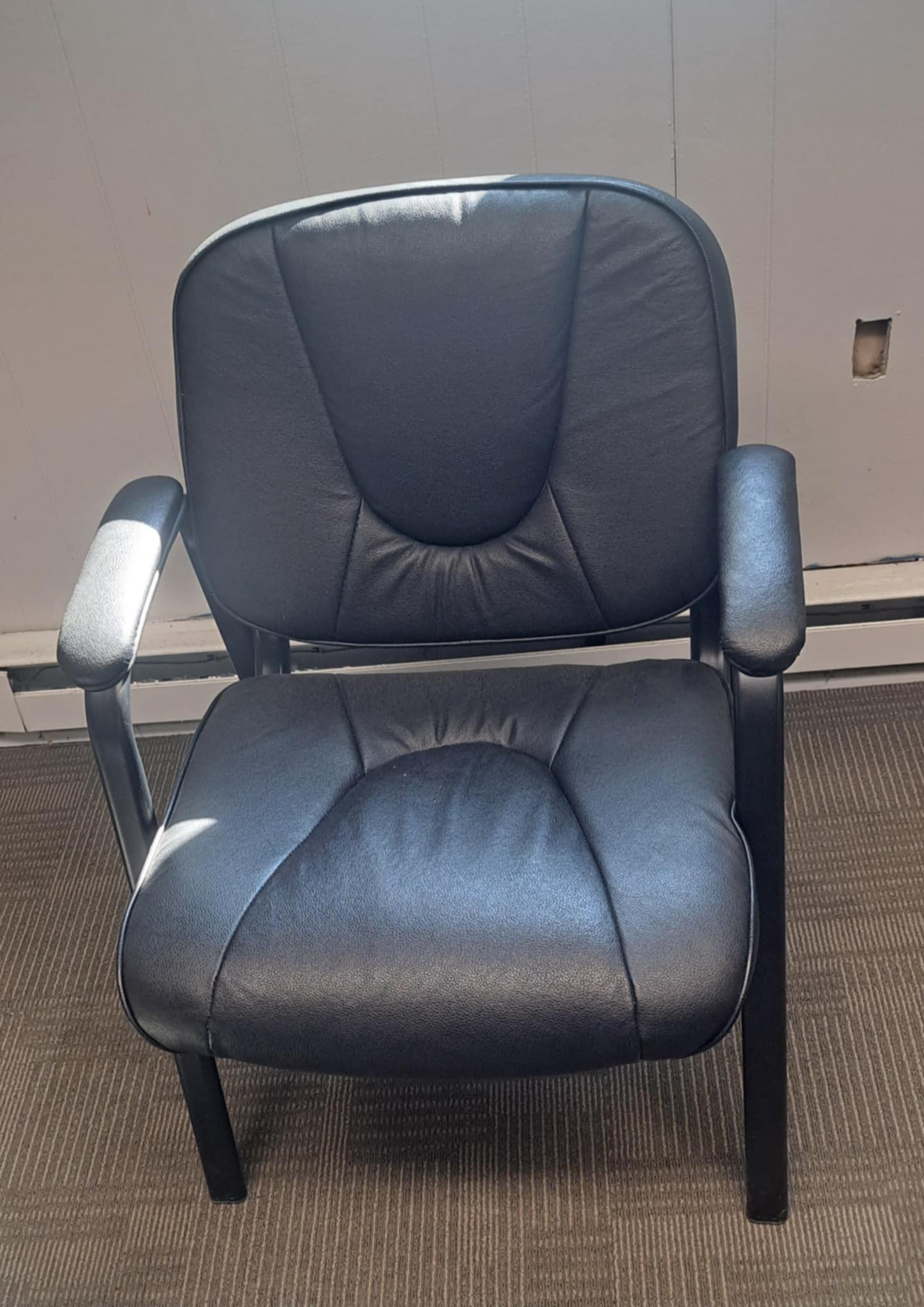 PRE-OWNED LEATHER SIDE CHAIR