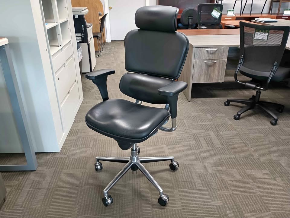 PRE-OWNED EUROTECH LE9ERGFJ CHAIR