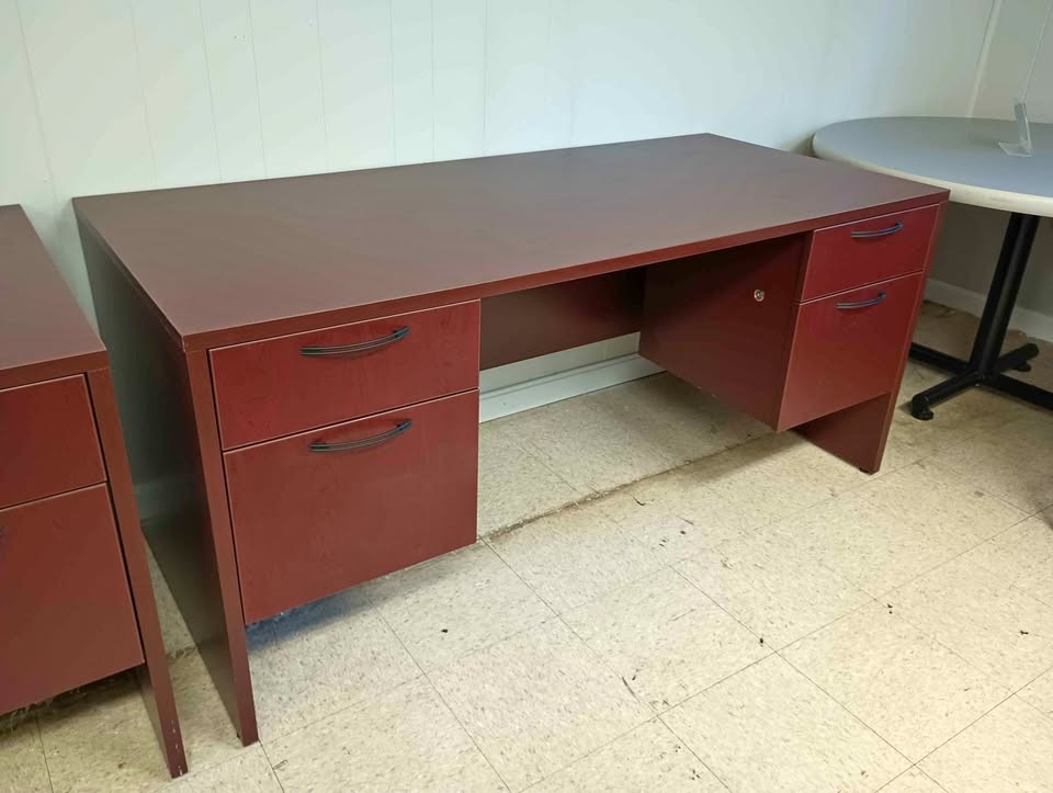 PRE-OWNED 30"X66" IOF DESK