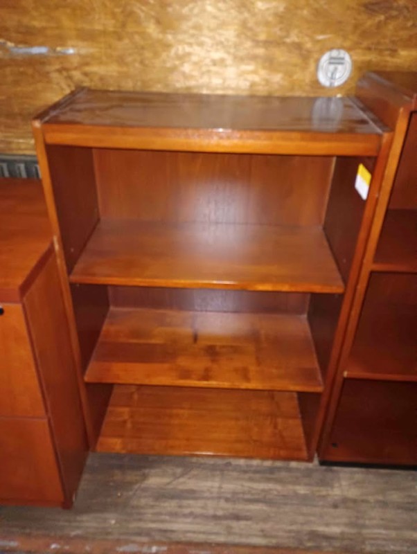 PRE-OWNED BOOKSHELF
