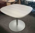 PRE-OWNED HAWORTH TABLE 35X35 LIGHT GREY