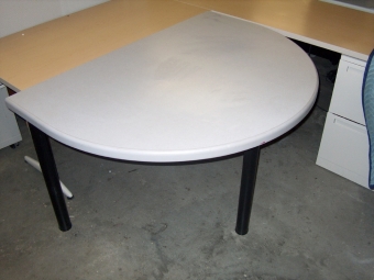 HALF ROUND CONFERENCE / BREAKROOM TABLE